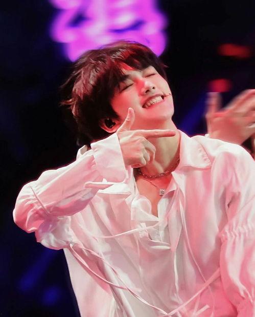 卓伟爆料时代少年团视频,卓伟揭秘背后真相 第1张 卓伟爆料时代少年团视频,卓伟揭秘背后真相 第1张